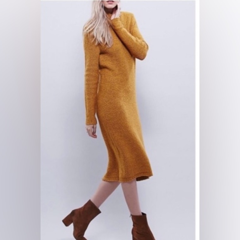 Free People Beach. Mustard Ribbed Sweater Dress. Size Large.